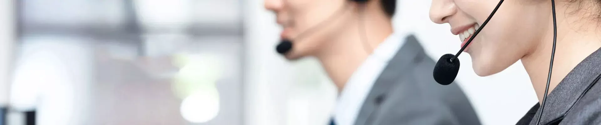 ຕິດຕໍ່ພວກເຮົາ